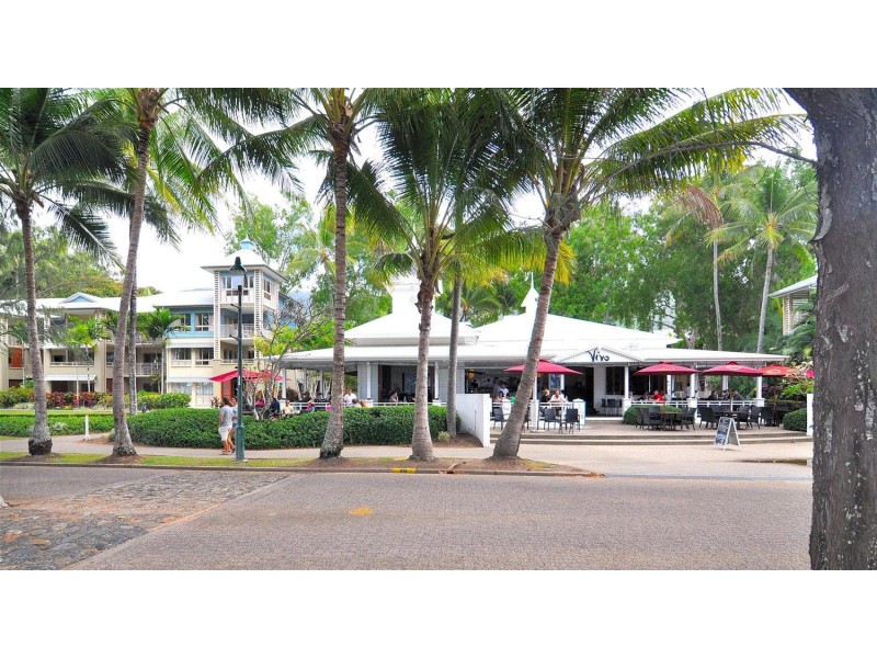 Palm Cove QLD 4879