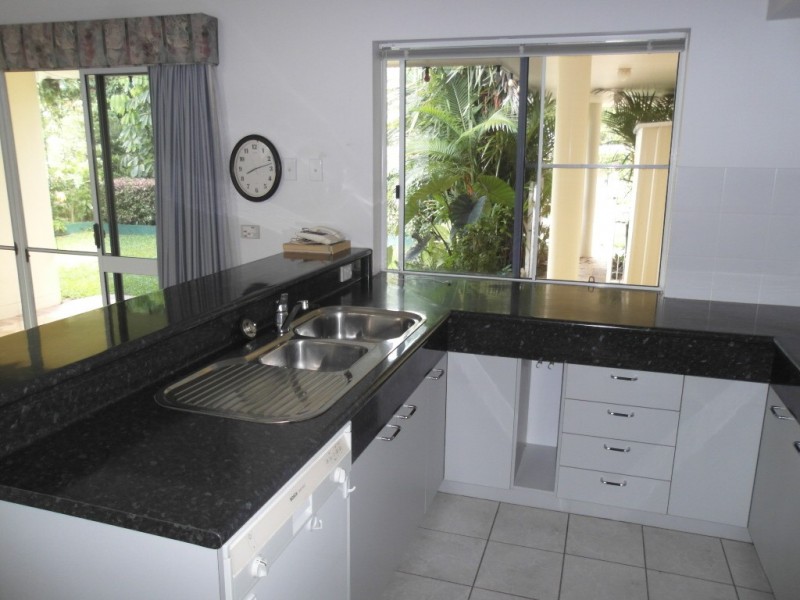 16 Orton Ave, Kewarra Beach QLD 4879