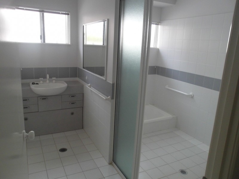 16 Orton Ave, Kewarra Beach QLD 4879