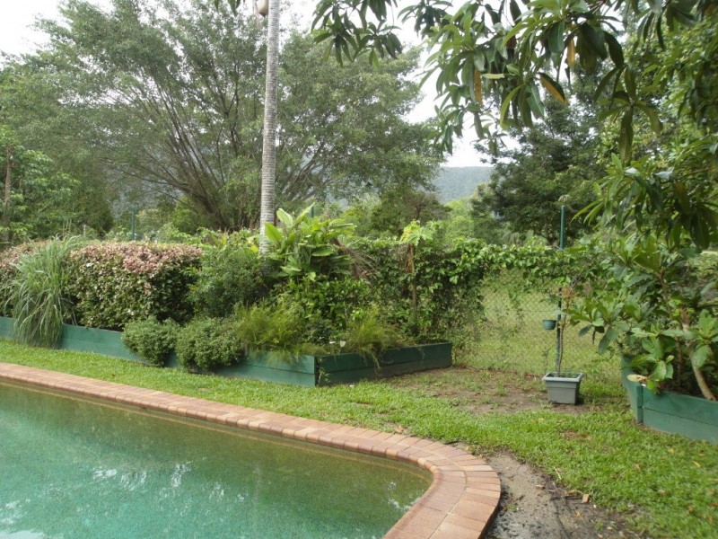 16 Orton Ave, Kewarra Beach QLD 4879