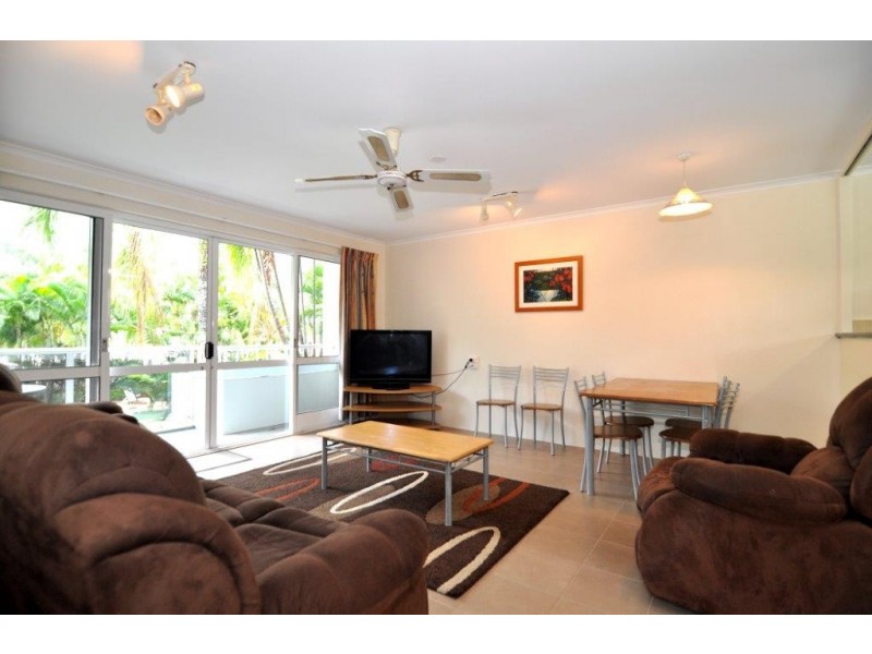 319 Coral Coast Drive, Palm Cove QLD 4879