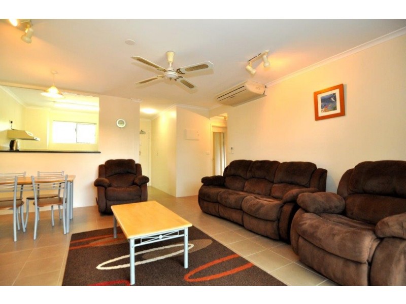 319 Coral Coast Drive, Palm Cove QLD 4879