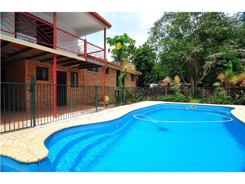 25-27 Evergreen Street, Clifton Beach QLD 4879