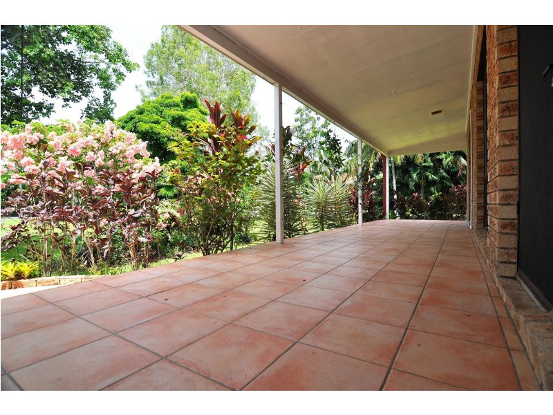25-27 Evergreen Street, Clifton Beach QLD 4879