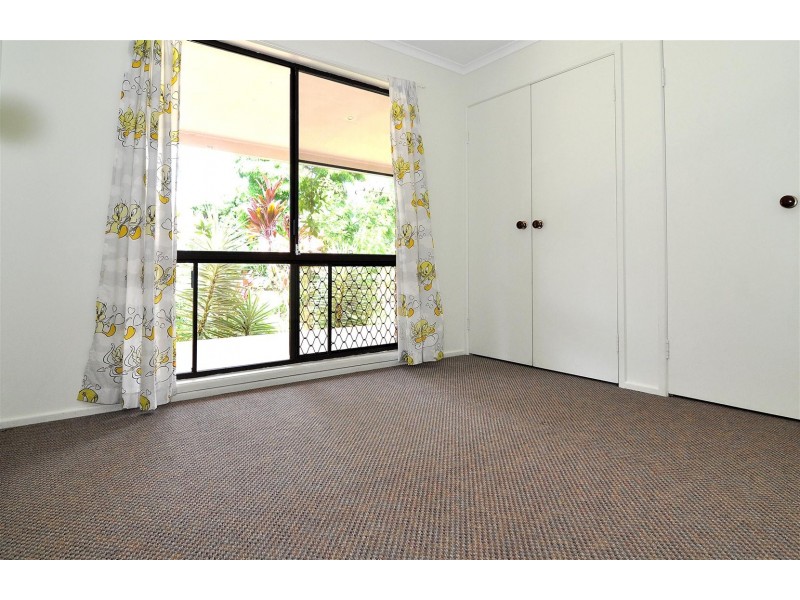 25-27 Evergreen Street, Clifton Beach QLD 4879