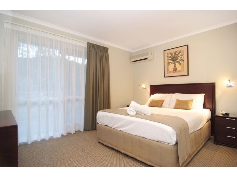 205 Coral Coast Drive, Palm Cove QLD 4879