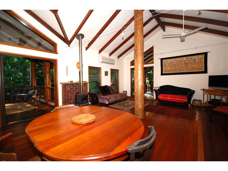 6 Fallon Close, Kuranda QLD 4881