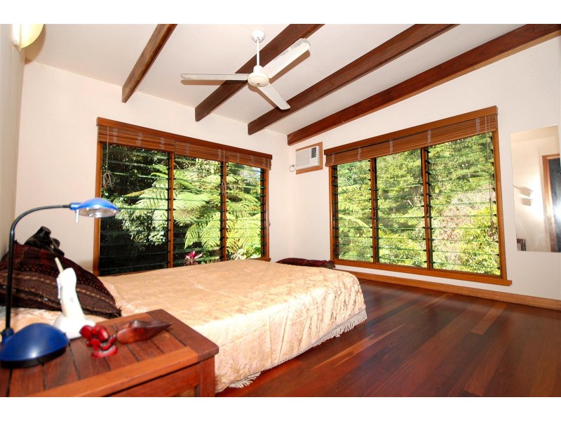 6 Fallon Close, Kuranda QLD 4881