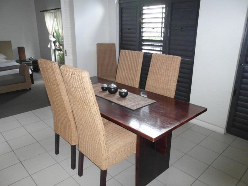 34/81 Cedar Rd, Palm Cove QLD 4879