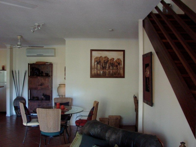 31 Moresby Street, Trinity Beach QLD 4879