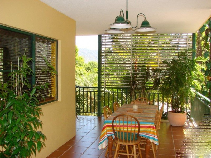 31 Moresby Street, Trinity Beach QLD 4879