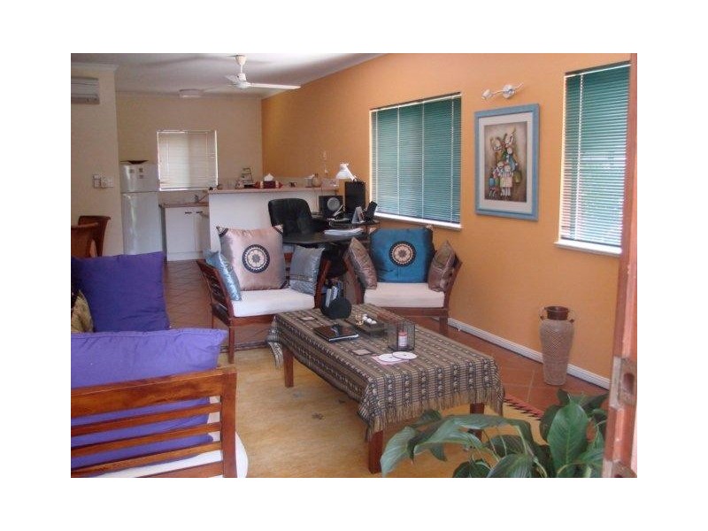 31 Moresby Street, Trinity Beach QLD 4879