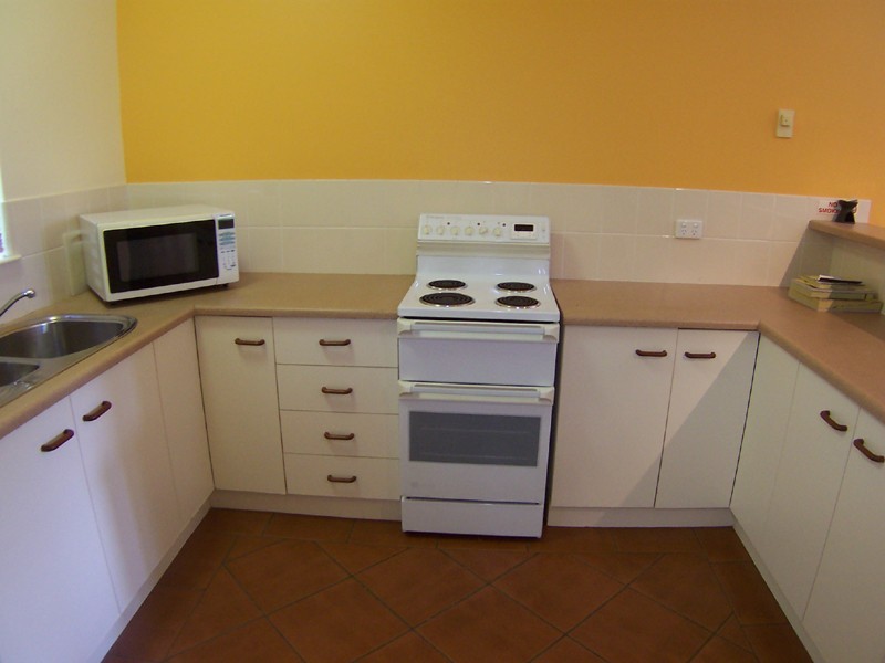 31 Moresby Street, Trinity Beach QLD 4879