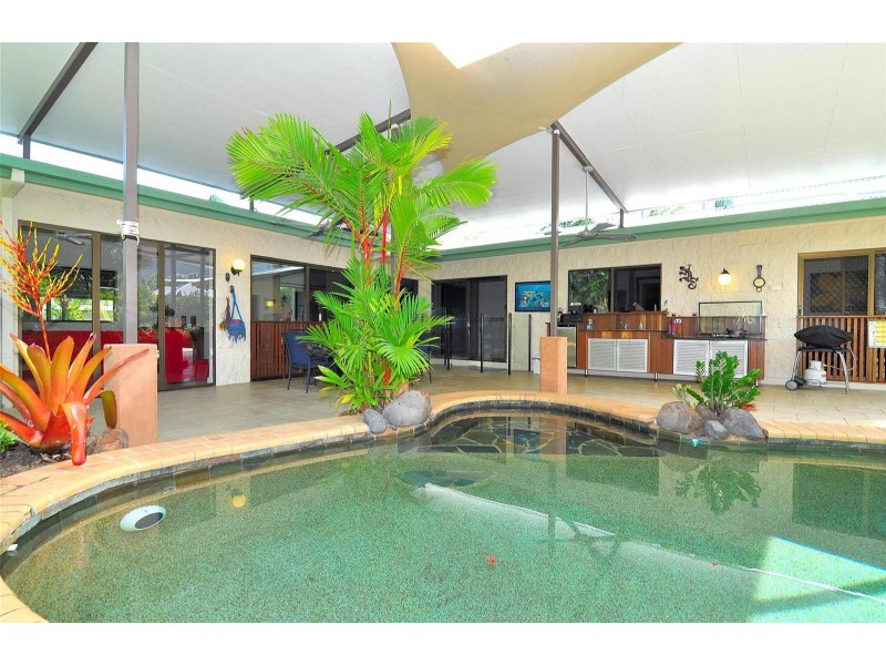 4 Baines Street, Clifton Beach QLD 4879