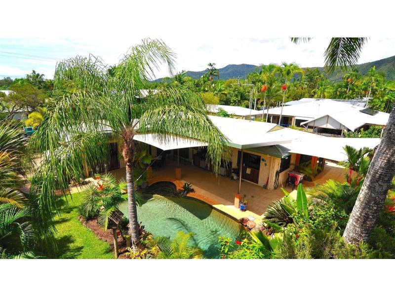 4 Baines Street, Clifton Beach QLD 4879