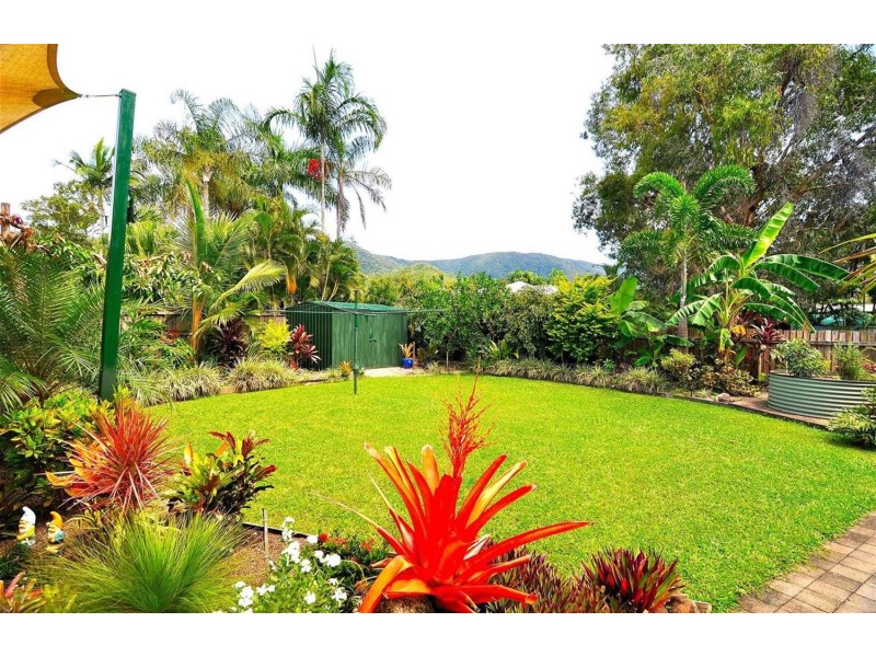 4 Baines Street, Clifton Beach QLD 4879