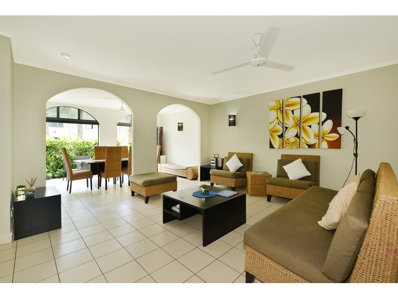 39/81 Cedar Road, Palm Cove QLD 4879