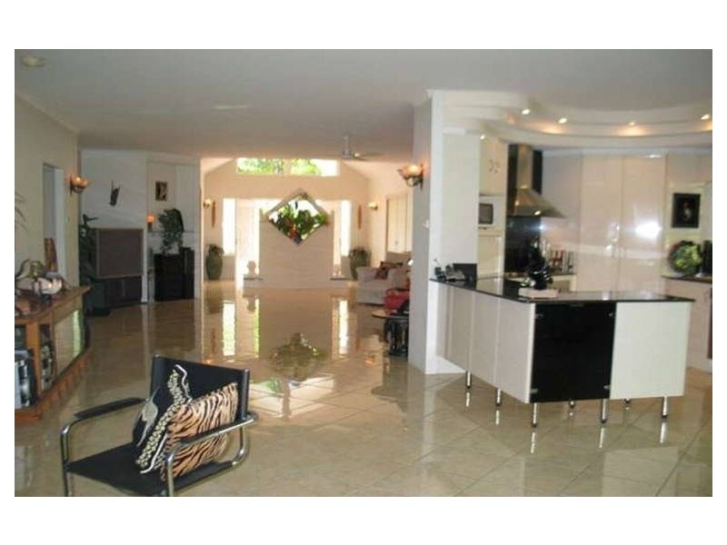 5 Brolga Street, Kewarra Beach QLD 4879