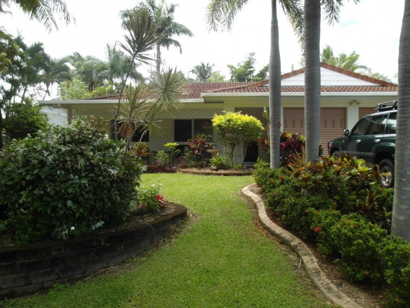 30 Eddy Street, Clifton Beach QLD 4879