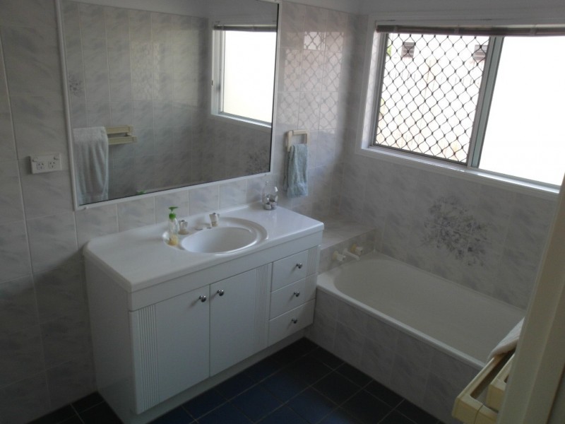 30 Eddy Street, Clifton Beach QLD 4879