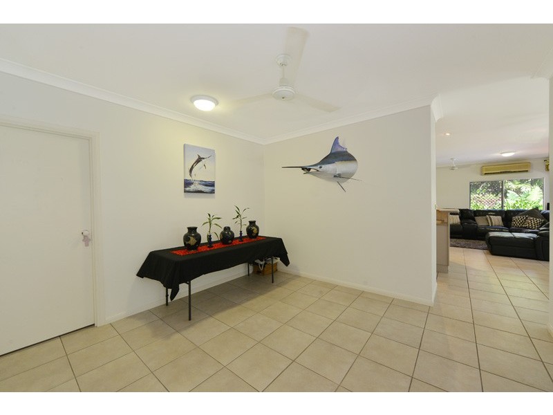 13 Macarthur Close, Palm Cove QLD 4879