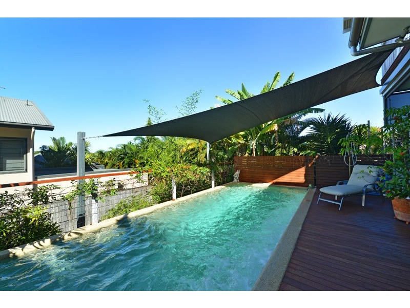 13 Everglades Street, Palm Cove QLD 4879