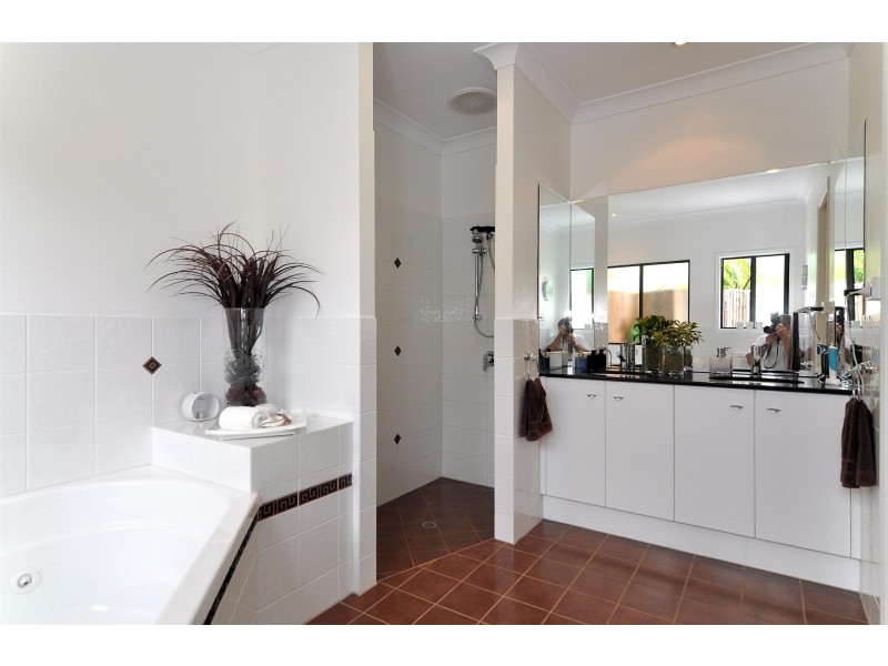 44 Orton Avenue, Kewarra Beach QLD 4879