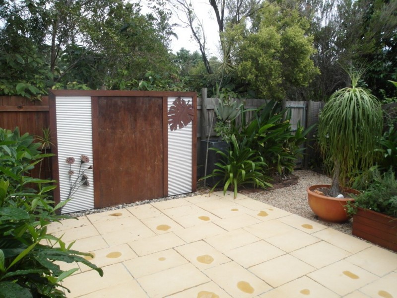 9/24 Warren St, Palm Cove QLD 4879