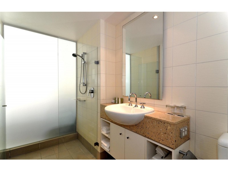 123 Williams Esplanade, Palm Cove QLD 4879