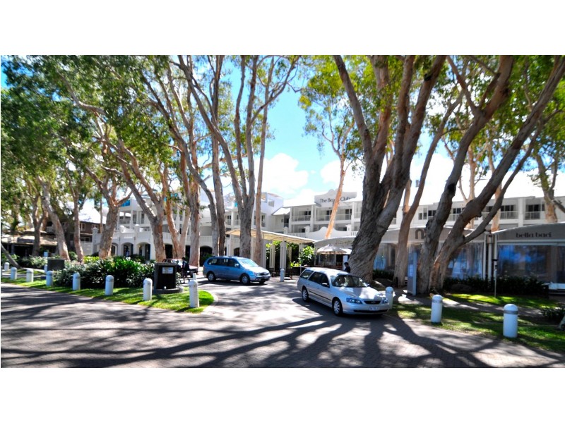 123 Williams Esplanade, Palm Cove QLD 4879