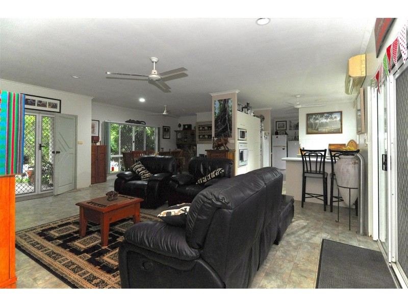 22 Yule Avenue, Clifton Beach QLD 4879