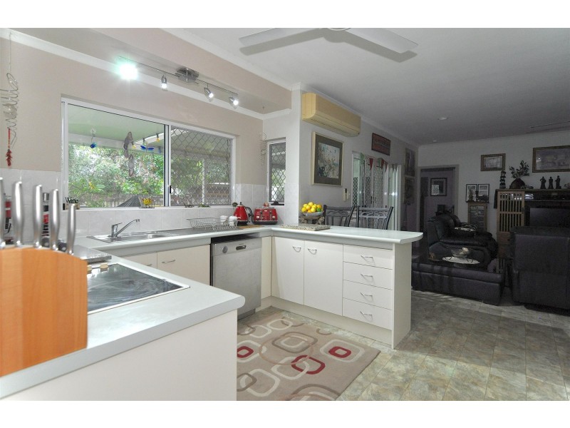 22 Yule Avenue, Clifton Beach QLD 4879