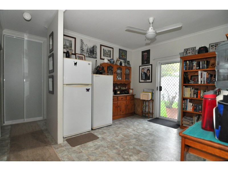 22 Yule Avenue, Clifton Beach QLD 4879