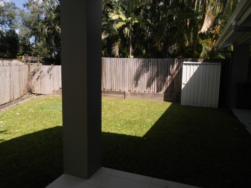 57A Cedar Rd, Palm Cove QLD 4879