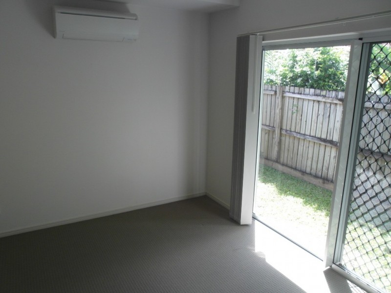 57A Cedar Rd, Palm Cove QLD 4879