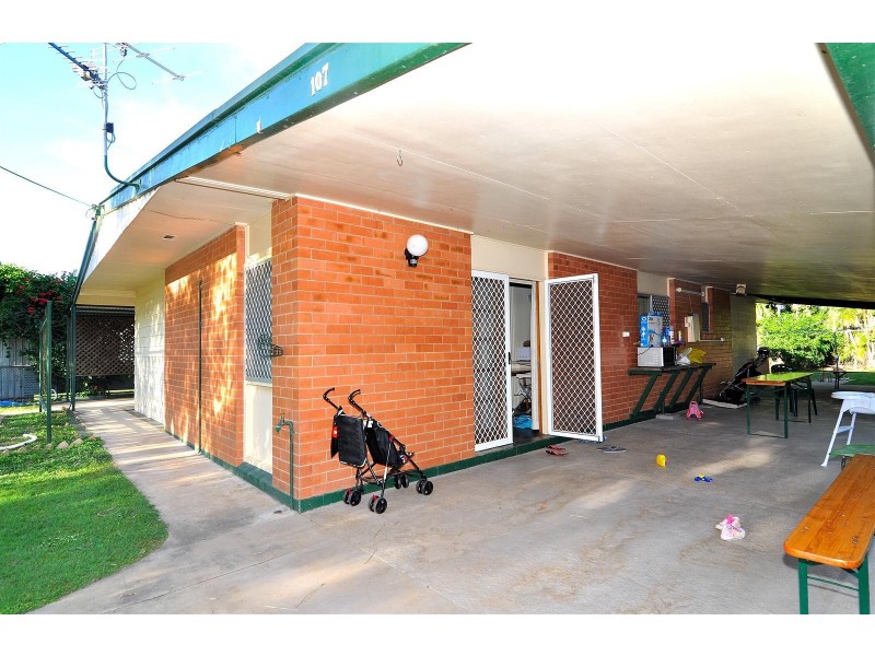 107 Vaughan St., Mareeba QLD 4880