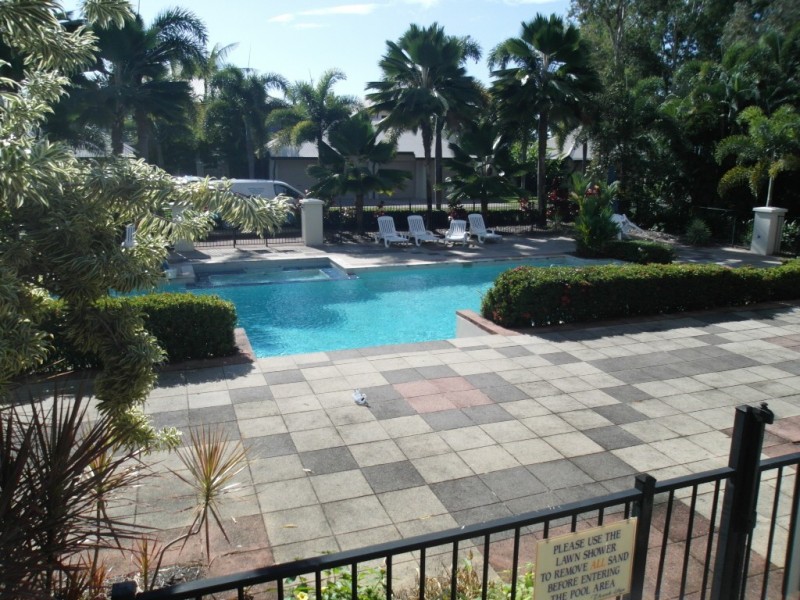 18/5-7 Arlington Esp, Clifton Beach QLD 4879