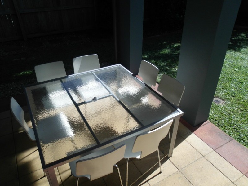 18/5-7 Arlington Esp, Clifton Beach QLD 4879