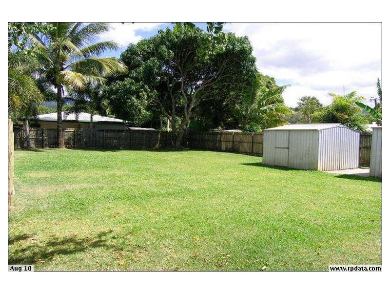 38 Madang St, Trinity Beach QLD 4879
