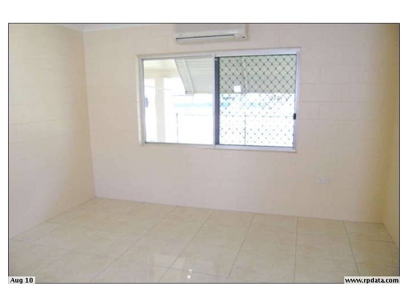 38 Madang St, Trinity Beach QLD 4879