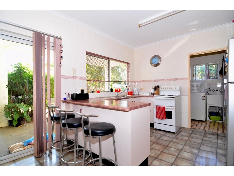 34 Cairnwell Street, Smithfield QLD 4878