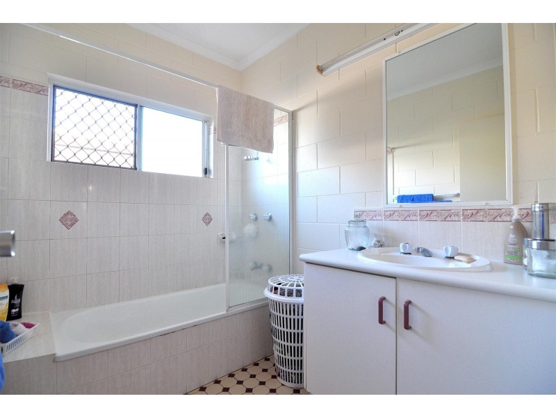 34 Cairnwell Street, Smithfield QLD 4878