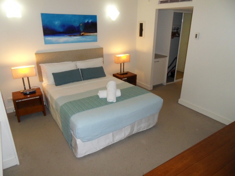 3206/41 Williams Esplanade, Palm Cove QLD 4879