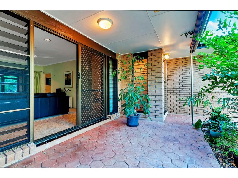 35 Beaver Street, Clifton Beach QLD 4879