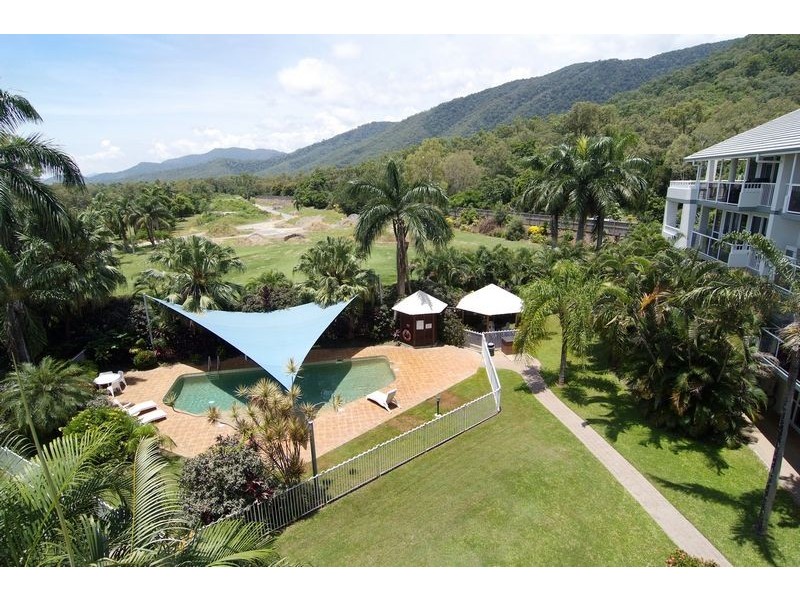 Palm Cove QLD 4879