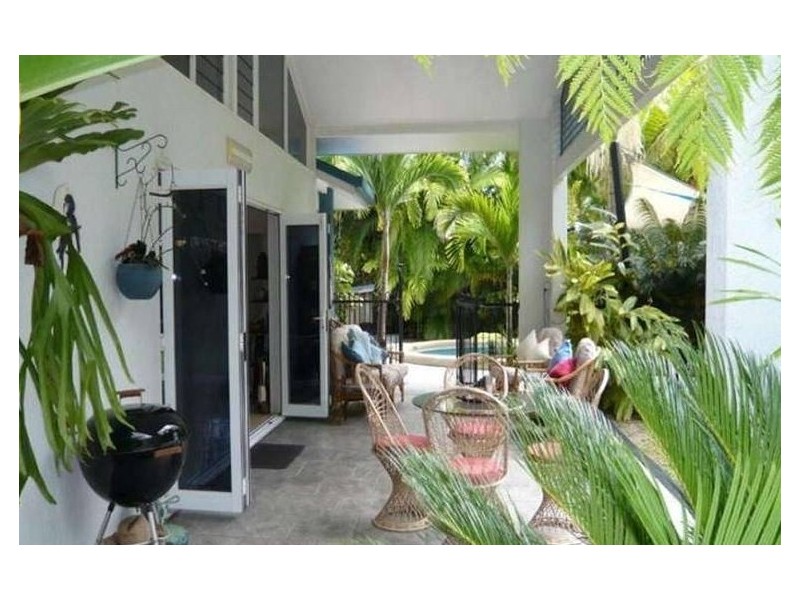 5 Brolga St, Kewarra Beach QLD 4879
