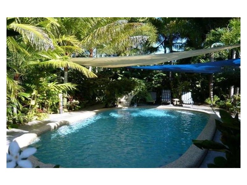 5 Brolga St, Kewarra Beach QLD 4879