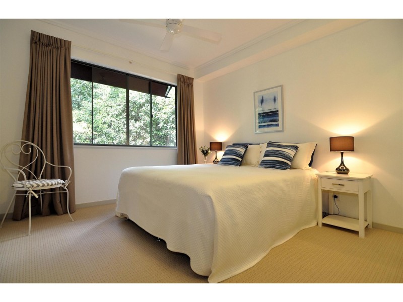 Kewarra Beach QLD 4879