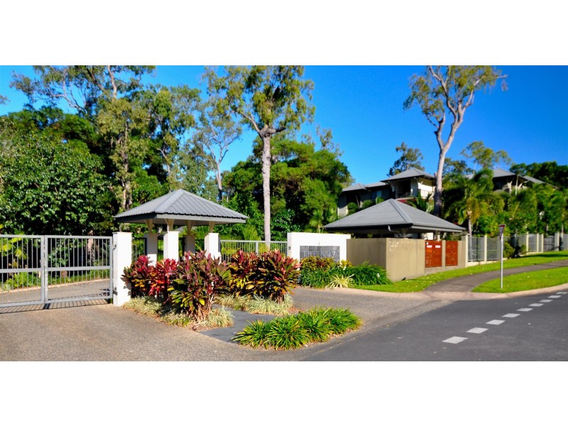 Kewarra Beach QLD 4879