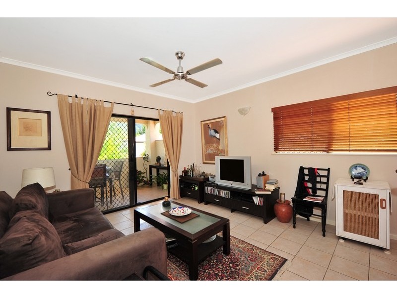 13/65 Cedar Road, Palm Cove QLD 4879